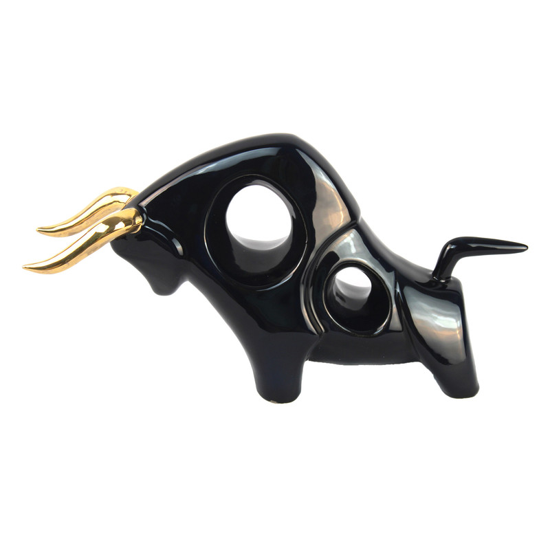 مجسمه مدل گاو