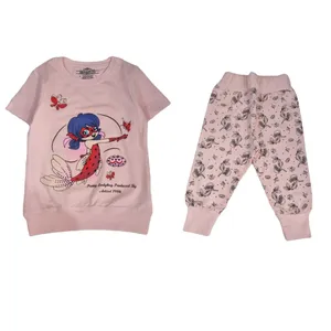 ست تی شرت و شلوارک دخترانه مدل دختر کفشدوزکی