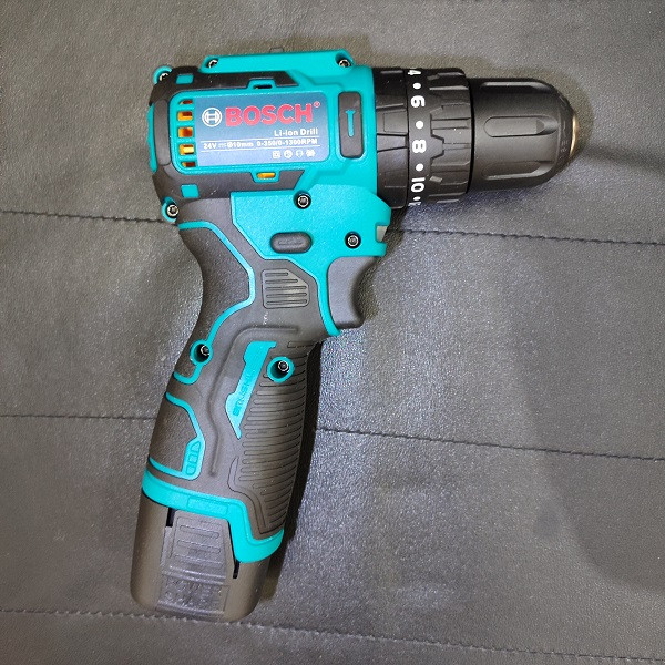 دریل پیچ گوشتی شارژی بوش مدل براشلس 10mm دریل پیچ گوشتی شارژی بوش مدل براشلس 10mm