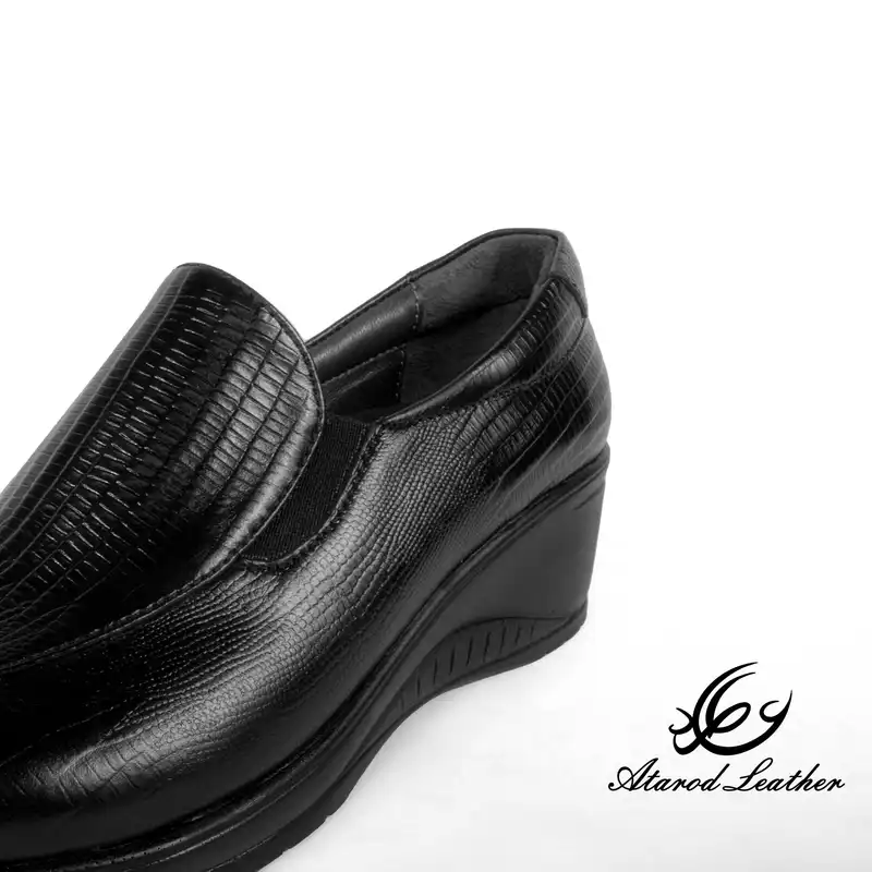 کفش روزمره زنانه چرم عطارد مدل چرم طبیعی کد SH187