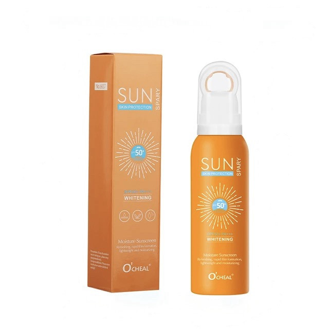 اسپری ضدآفتاب بدون رنگ اوچیل SPF 50 مدل سبک محافظت UVA ، UVB و +++PA حاوی آبرسان مناسب انواع پوست با حجم 150 میلی لیتر