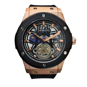 ساعت مچی عقربه‌ای مردانه هابلوت مدل صفحه طرحدار