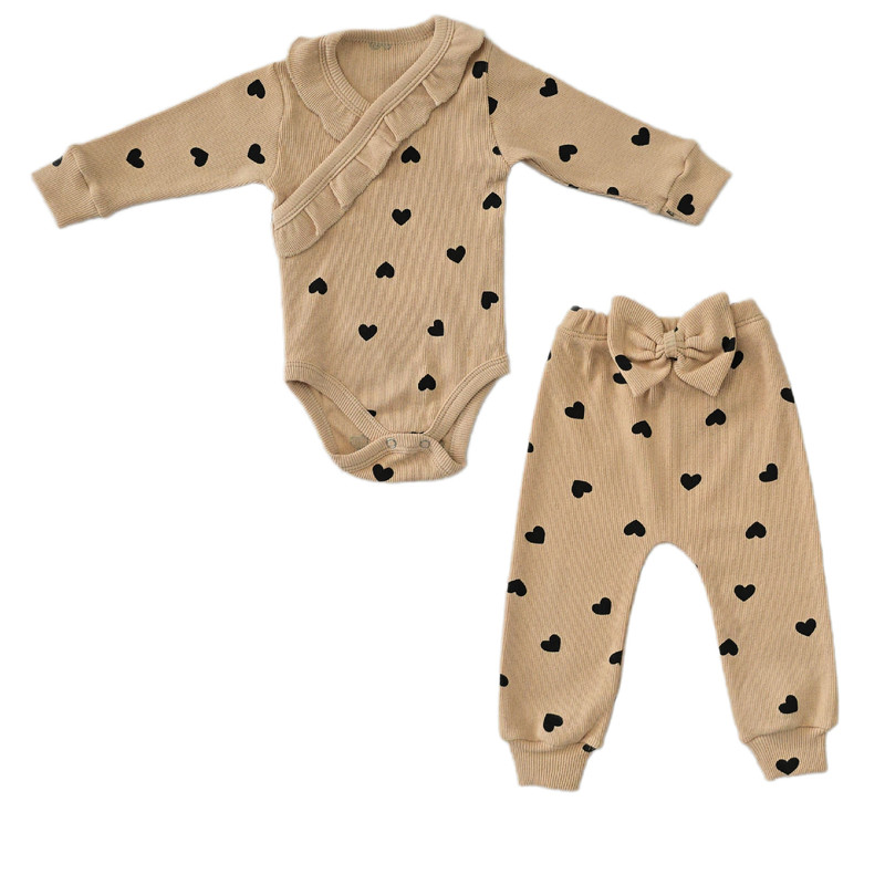 ست بادی  آستین بلند و شلوار راحتی نوزادی مدل قلبی