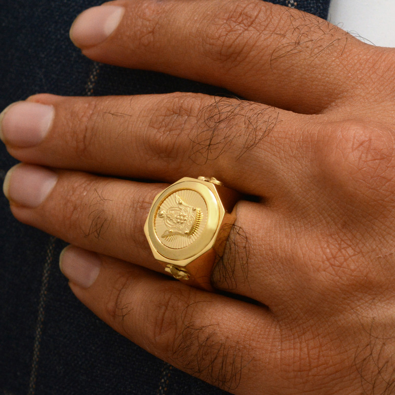 انگشتر طلا 18 عیار مردانه طلای مستجابی مدل تاج 1825 کد 62