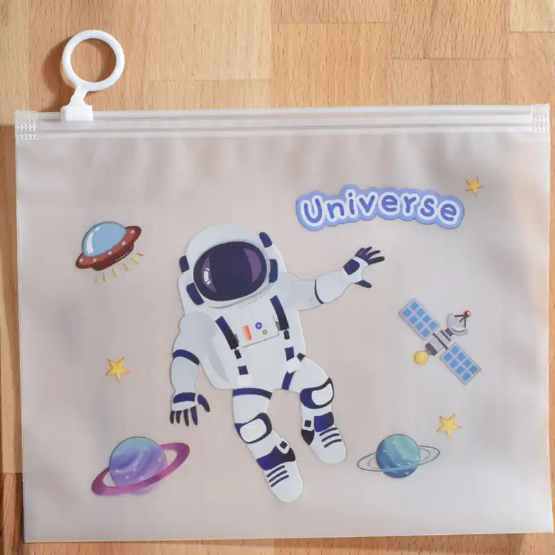 پوشه مدل زیپ دار طرح فضانورد کد 140203 مجموعه 4 عددی