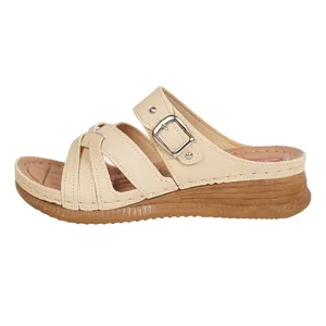 دمپایی زنانه پاپا مدل دلوین