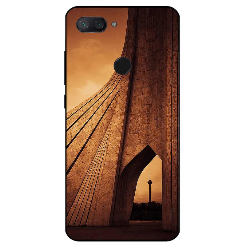 کاور مگافون طرح آزادی مدل 1901 مناسب برای گوشی موبایل شیائومی Mi 8 Lite 