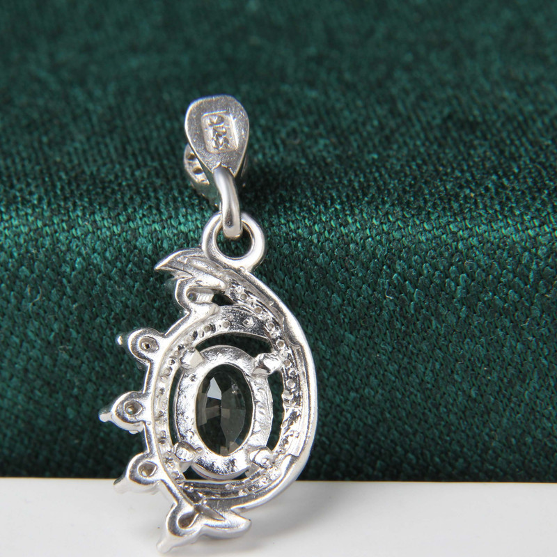 آویز گردنبند نقره زنانه مدل الکساندریت آبکاری رادیوم کد PKR_381 آویز گردنبند نقره زنانه مدل الکساندریت آبکاری رادیوم کد PKR_381