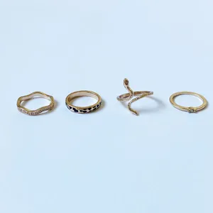 انگشتر زنانه اکسسورایز مدل asoo 74 مجموعه 4عددی