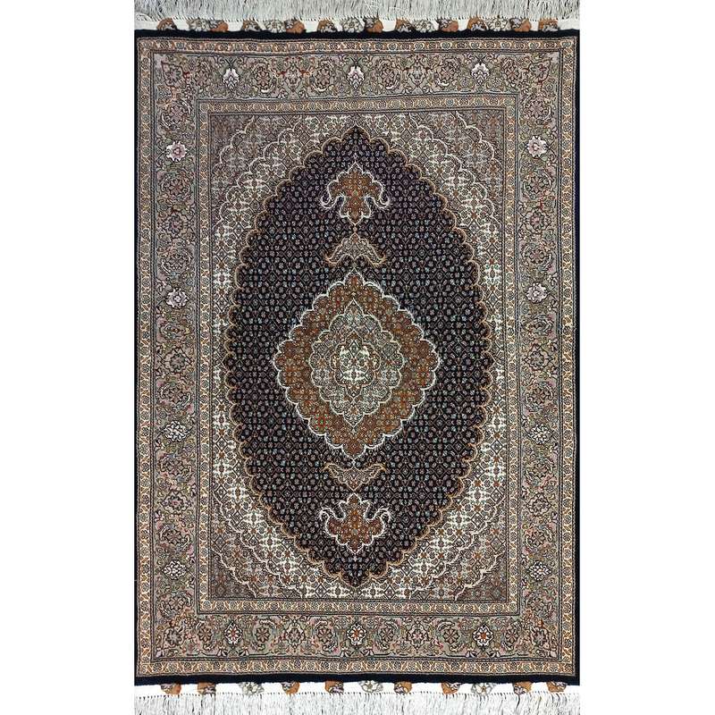 فرش دستبافت یک و نیم متری مدل ماهی تبریز کد 259
