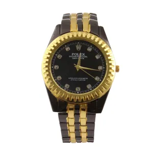 ساعت مچی عقربه‌ای مردانه مدل مدرن اسپرت بند استیل کد WHM_233