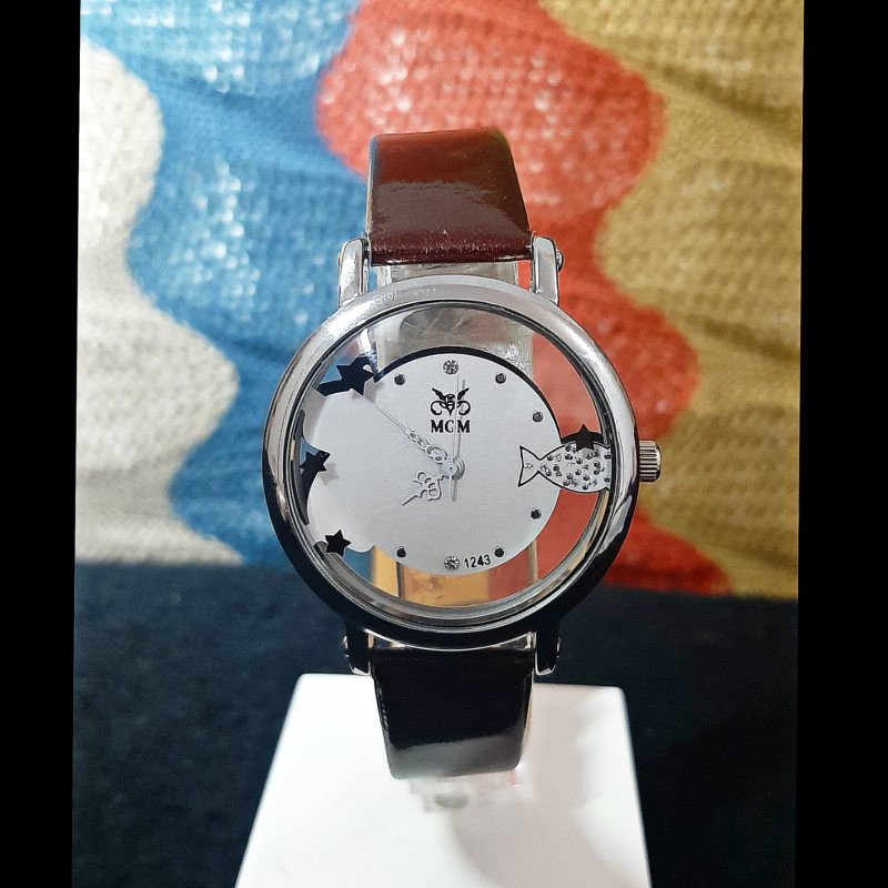 ساعت مچی عقربه ای دخترانه مدل MM02 ساعت مچی عقربه ای دخترانه مدل MM02