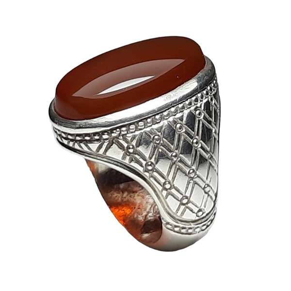 انگشتر نقره مردانه مدل عقیق آلبالویی یمن