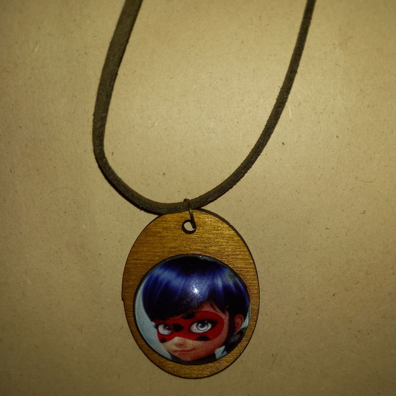 گردنبند دخترانه مدل دختر کفشدوزکی کد Talin-lady-789