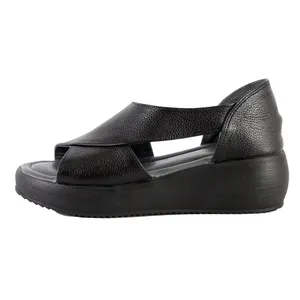 صندل زنانه مدل چرم طبیعی مدل ۳۲۰