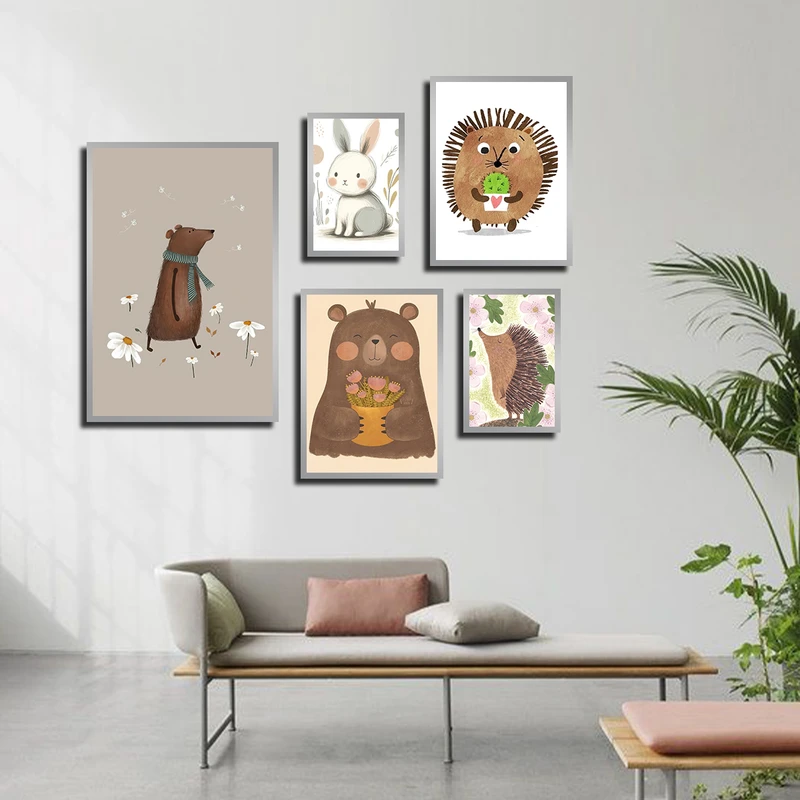 تابلو بکلیت طرح نقاشی حیوانات جوجه تیغی و خرگوش مدل SI-3829 فریم نقره ای مجموعه 5 عددی