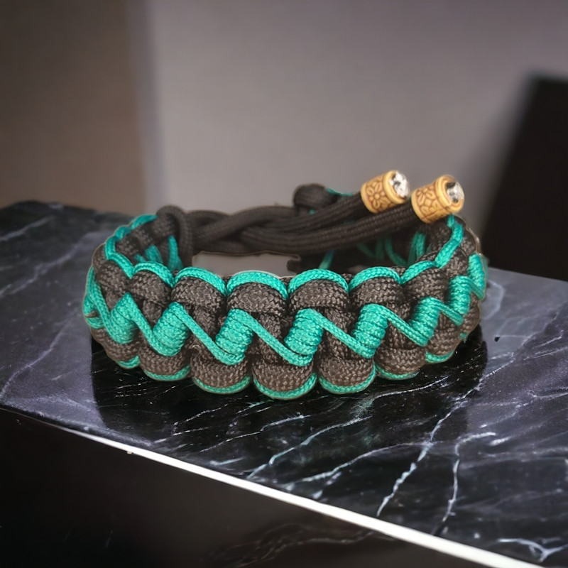 دستبند مردانه مدل بافت سیم پیچ