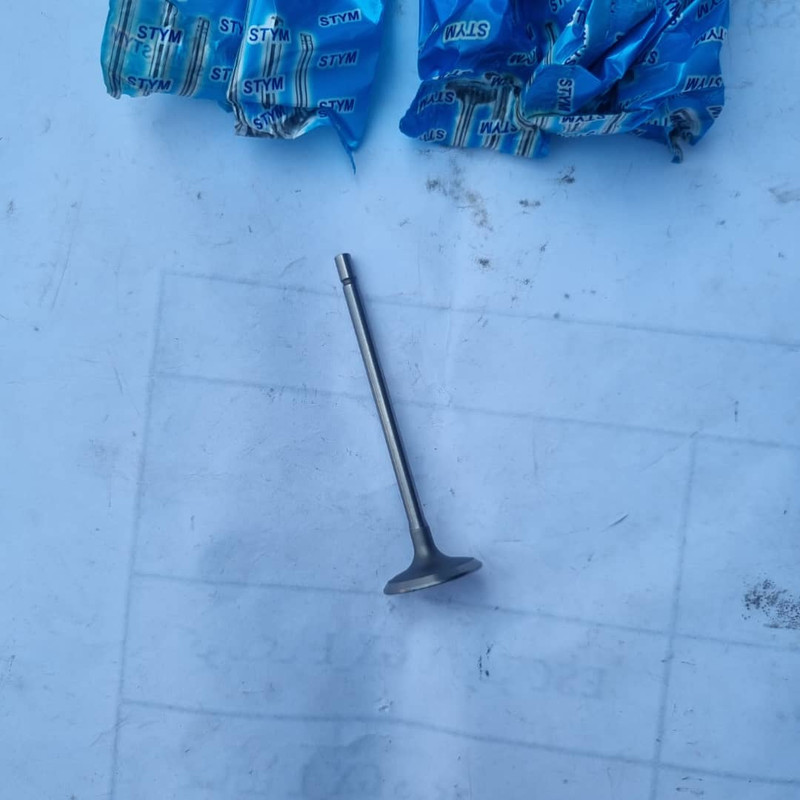 سوپاپ استیم کد 500202و500205 مناسب برای پراید بسته 8 عددی