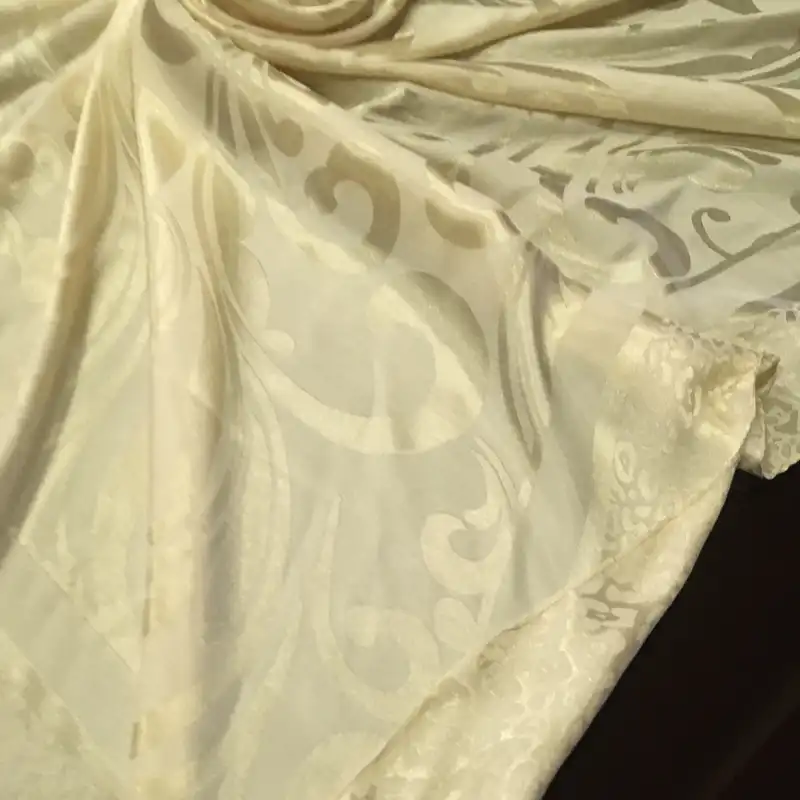 روسری زنانه توتو مدل 8789