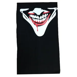 دستمال سر و گردن مدل Black Light طرح Blood Mouth