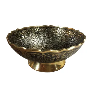 آجیل خوری برنجی مدل گلریز 1