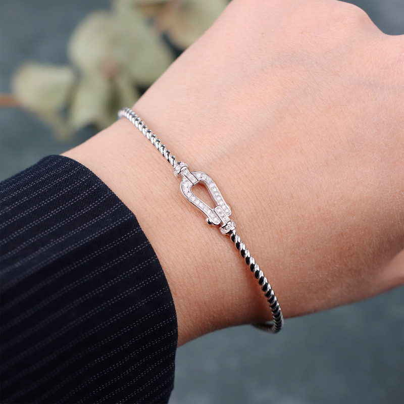 دستبند النگویی نقره زنانه جی تی ای مدل G_156