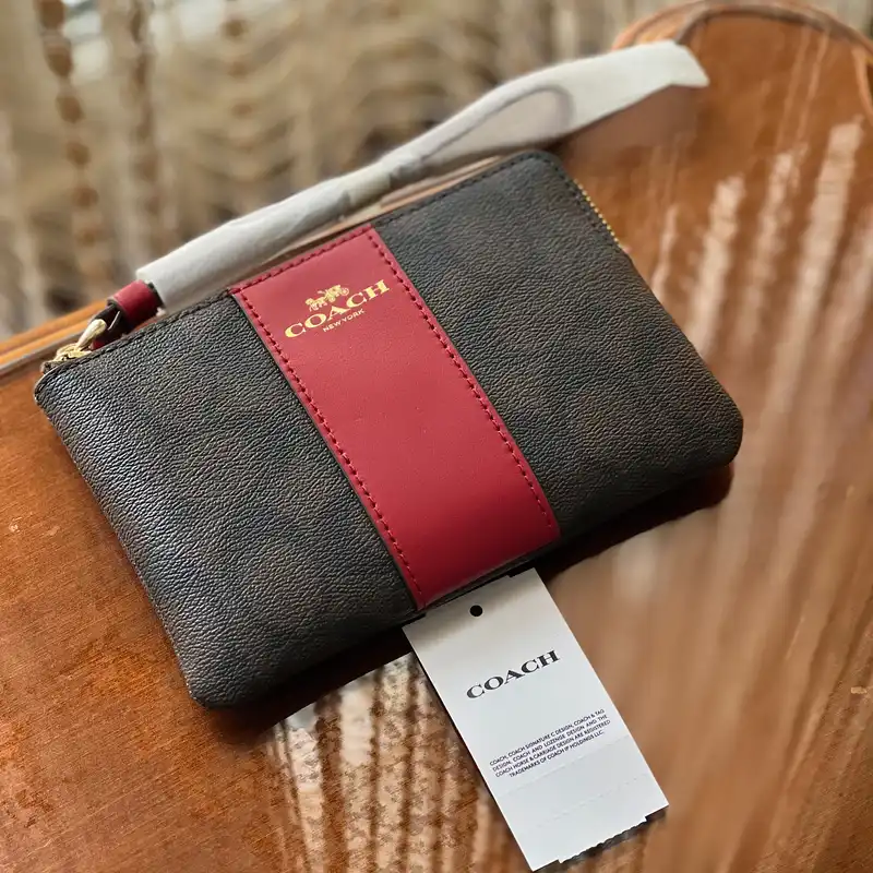 کیف پول کوچ مدل CORNER ZIP