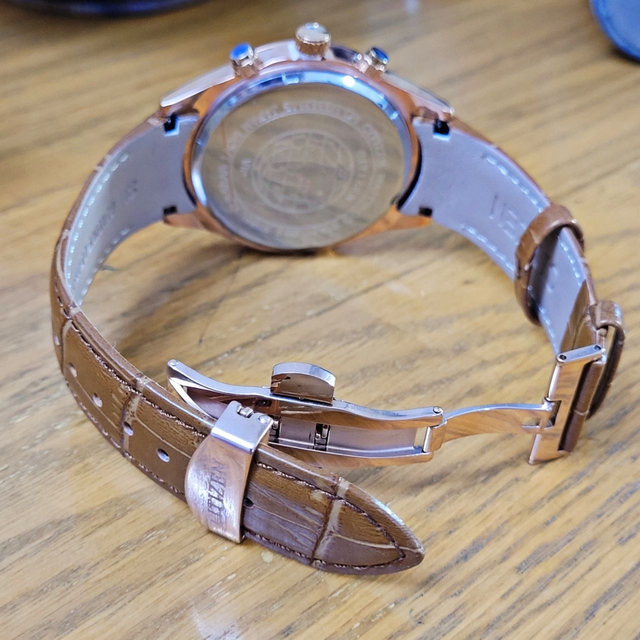 ست ساعت مچی عقربه ای  زنانه و مردانه مدل کوارتز تک موتور قفل پروانه ای 01 -  - 6