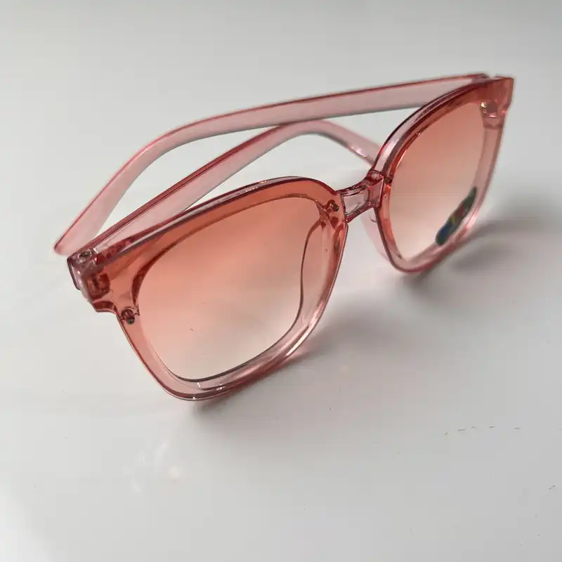 عینک آفتابی بچگانه مدل O REN