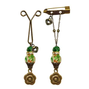 ست گیره روسری و سنجاق سینه زنانه مدل گل