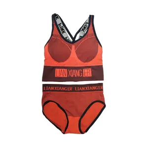 ست نیم تنه و شورت ورزشی زنانه مدل 5780