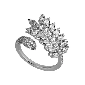 انگشتر زنانه مدل مجلسی تمام سنگ کد 25511