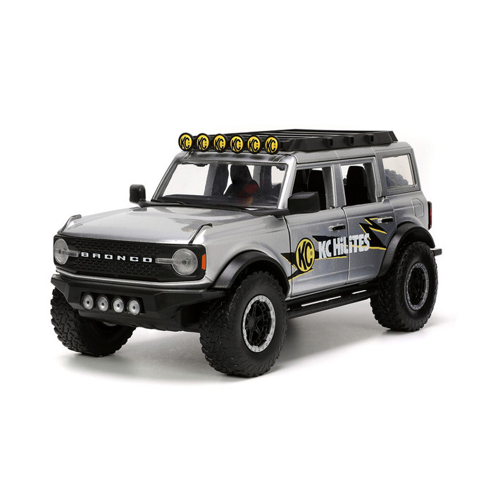 ماکت ماشین جادا مدل Ford Bronco 2021 "KC HiLiTES" with Extra Wheels