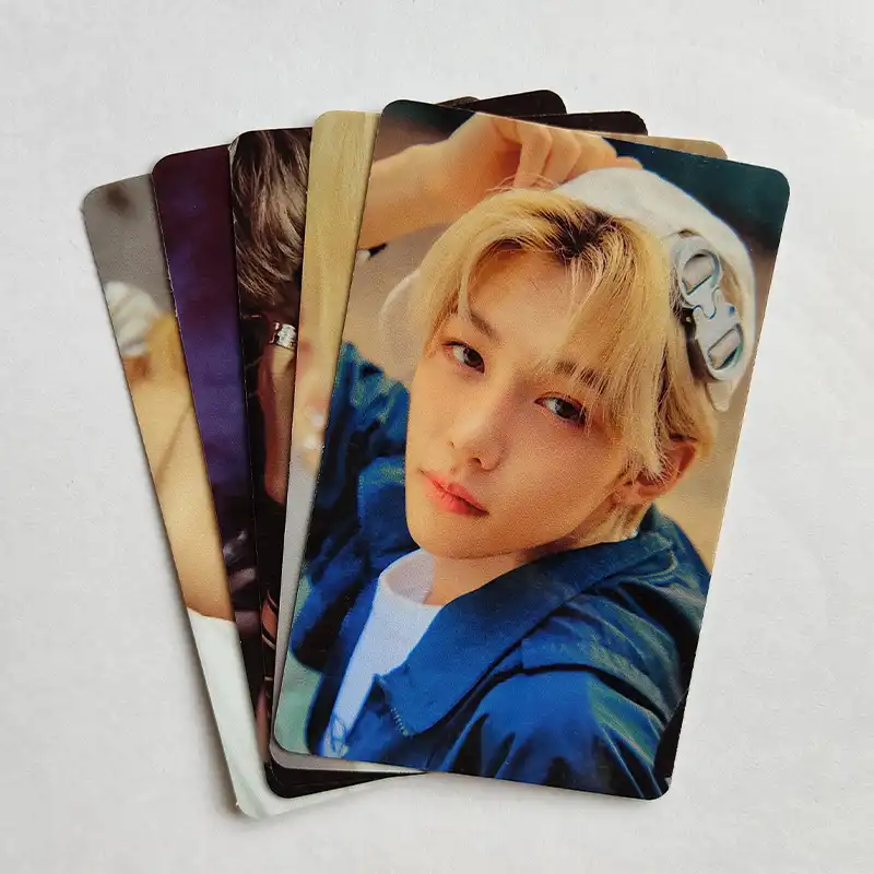 استیکر کارت مدل PH-468 طرح فتوکارت فلیکس استری کیدز straykids بسته 4 عددی