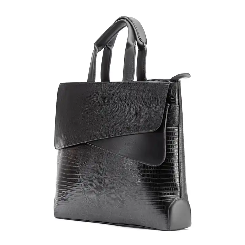 کیف دستی زنانه مدل تمام چرم مادو کد 6155 رنگ مشکی