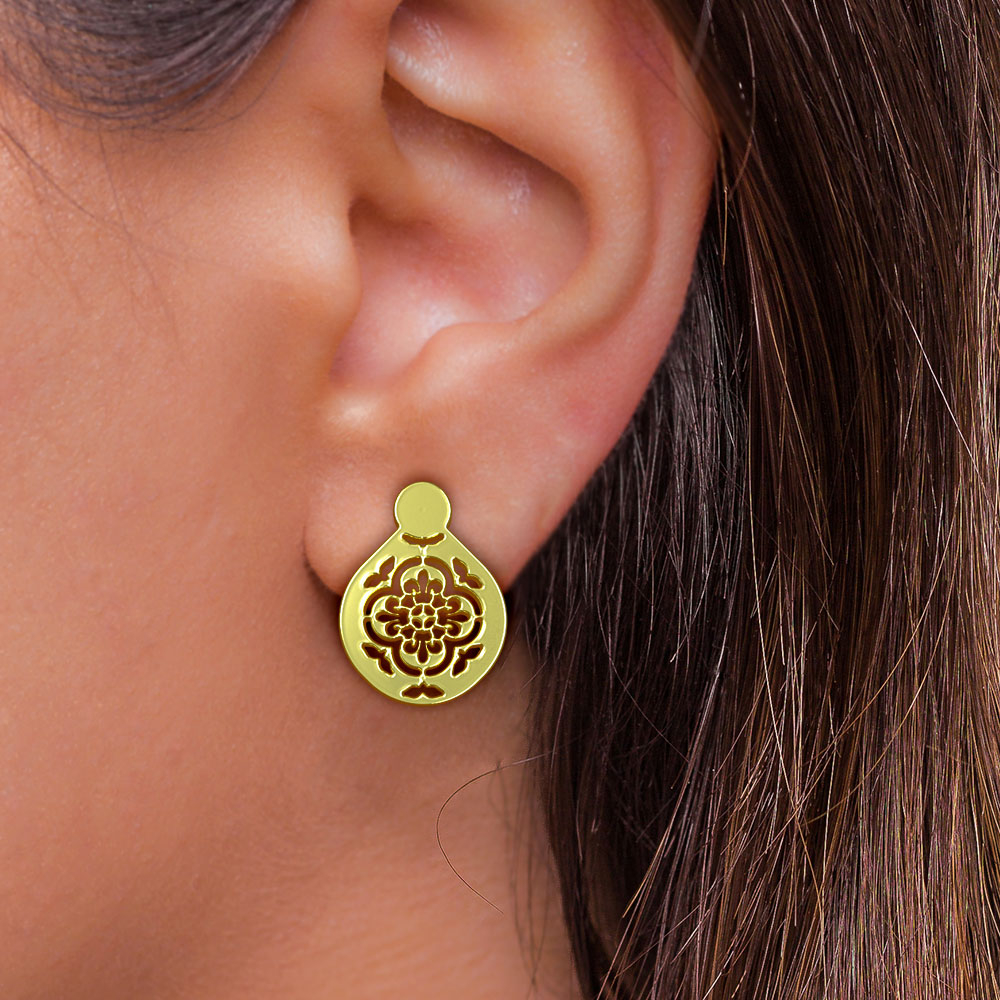 گوشواره طلا 18 عیار زنانه مدوپد مدل هندسی کد GA1-10299