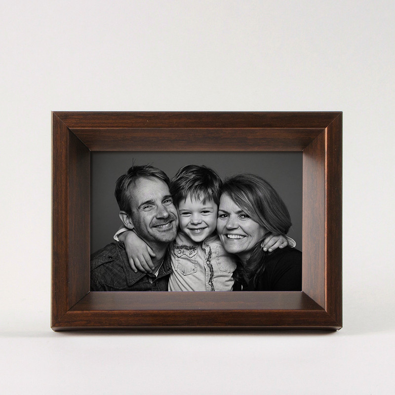 قاب عکس سالی وود مدل ۲۰۸ کد FPWNG-33B-1015-101 سایز 10×15 سانتی متر