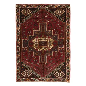 فرش دستبافت یک و نیم متری مدل شیراز ایلیاتی کد 483926c