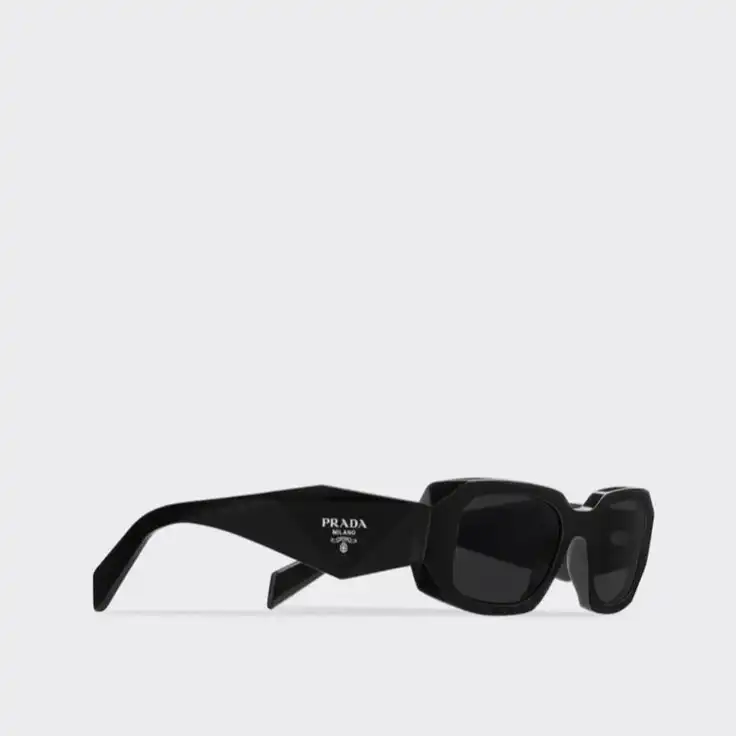 عینک آفتابی زنانه مدل Pr