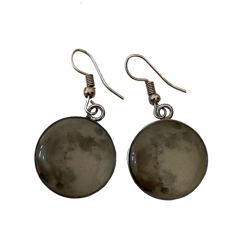 گوشواره دست ساز زنانه مدل ماه شبتاب گوشواره دست ساز زنانه مدل ماه شبتاب