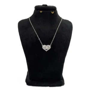 گردنبند زنانه مدل قلب نگین دار