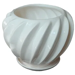 گلدان مدل پیچی