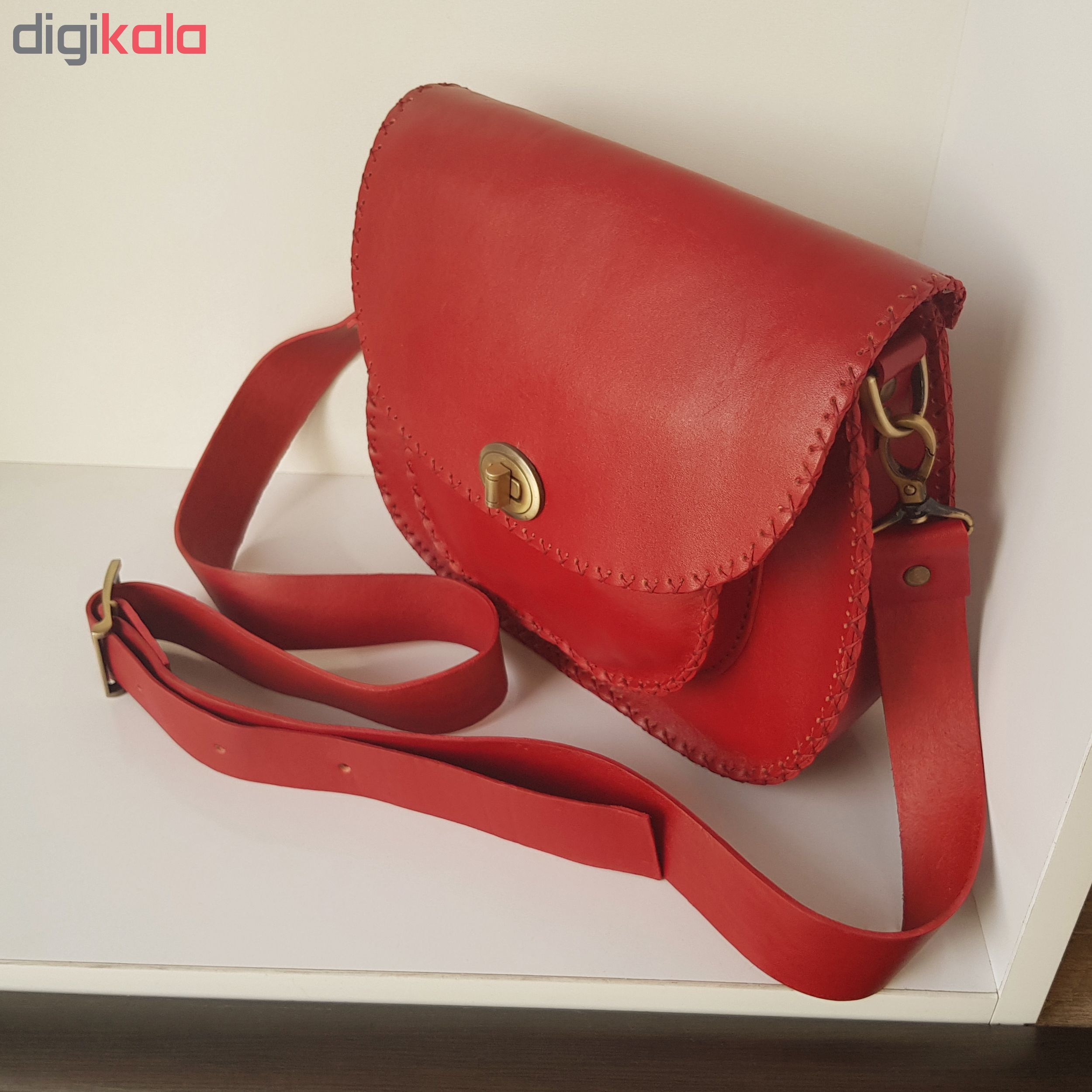 کیف رو دوشی زنانه چرم طبیعی گاوی دست دوز لمونو مدل پرسپولیس KD91