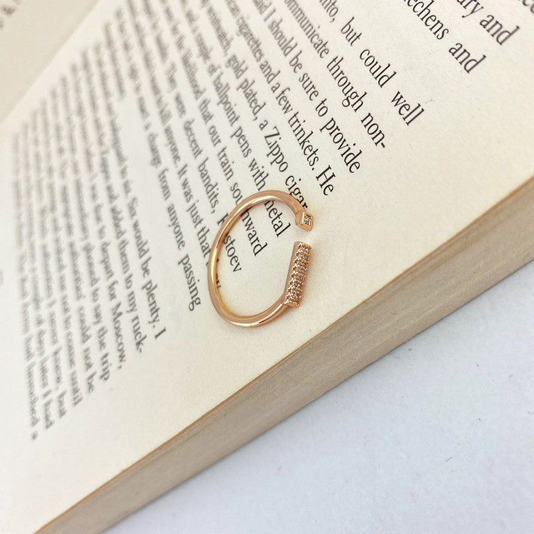 انگشتر زنانه ژوپینگ مدل R4150 انگشتر زنانه ژوپینگ مدل R4150