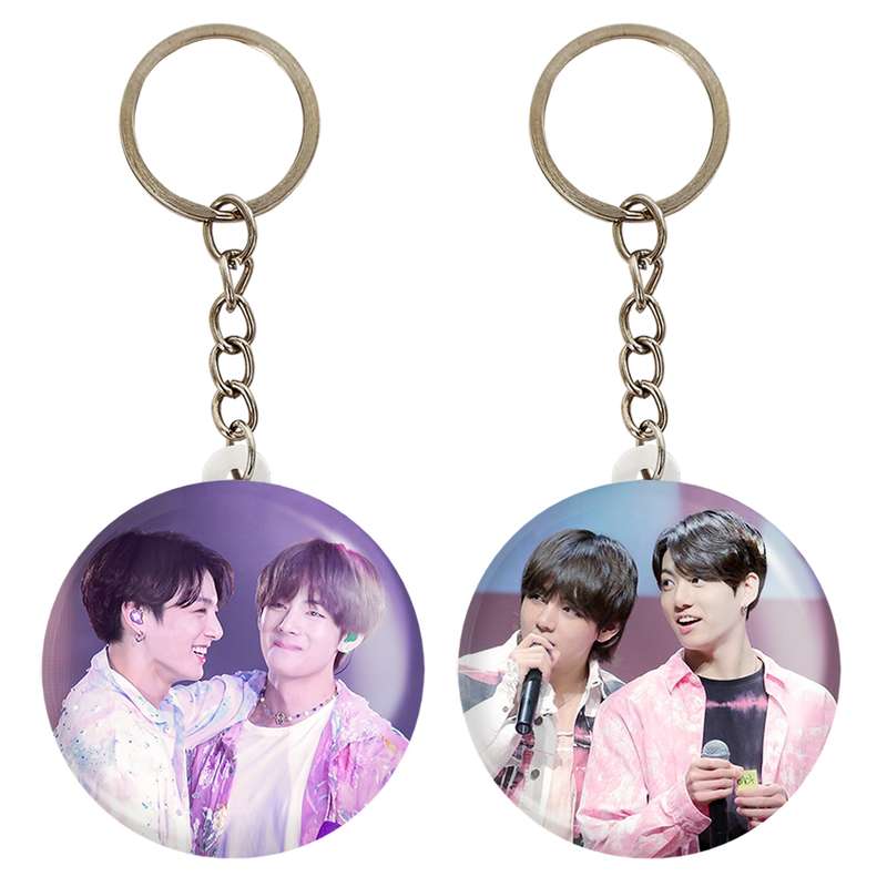 جاکلیدی خندالو مدل ویکوک گروه بی تی اس کد 1494714951 مجموعه 2 عددی