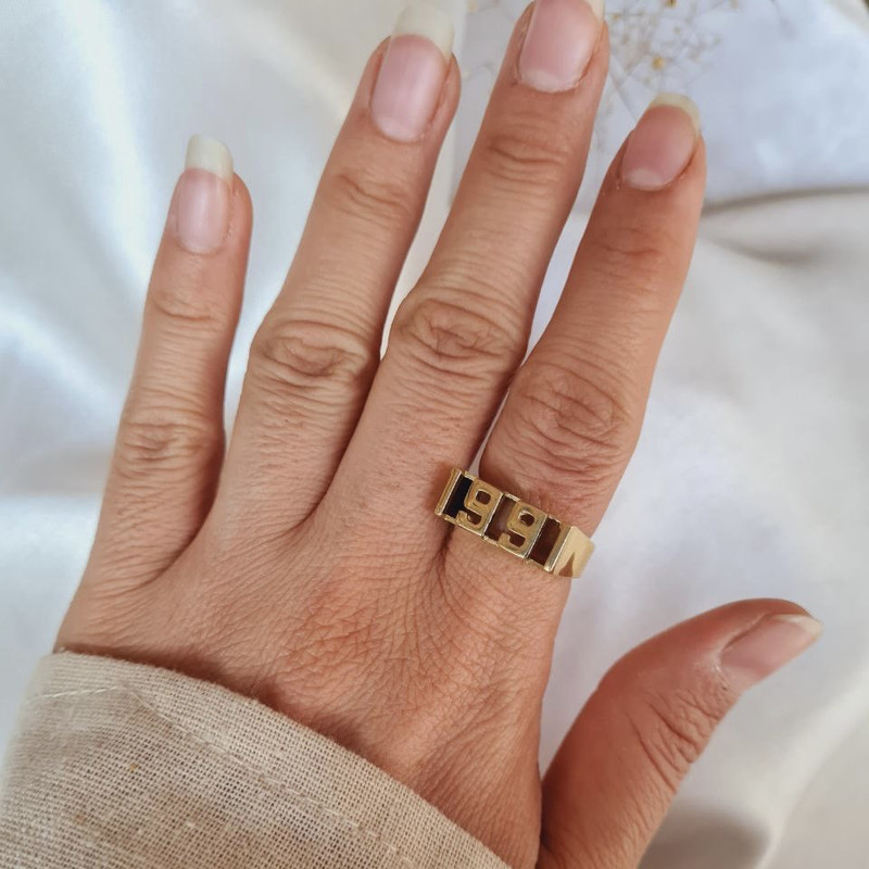 انگشتر مدل سال میلادی 1991