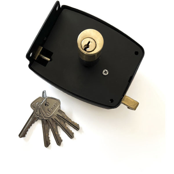 قفل حیاطی ایلاک مدل برنجی 5 کلید قفل حیاطی ایلاک مدل برنجی 5 کلید