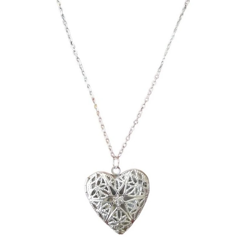 گردنبند زنانه مدل لاکت طرح قلب و ستاره کد mn11