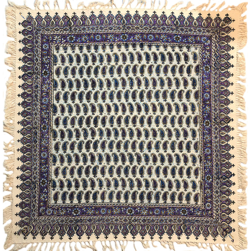 رومیزی قلمکار ممتاز اصفهان اثر عطريان طرح شش بته قاجار مدل G131سایز 100*100