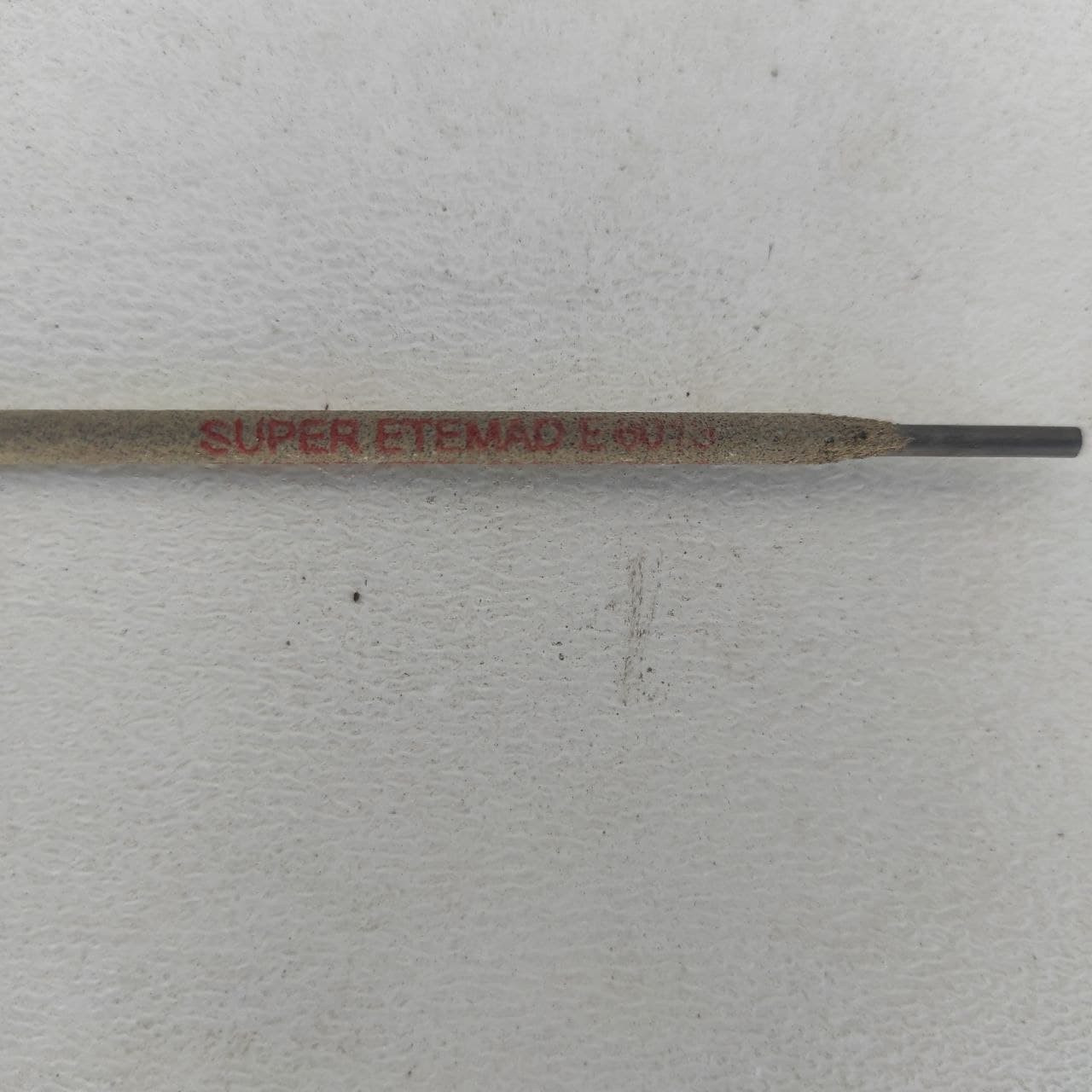 الکترود جوشکاری اعتماد مدل E-6013 وزن 9500 گرم الکترود جوشکاری اعتماد مدل E-6013 وزن 9500 گرم